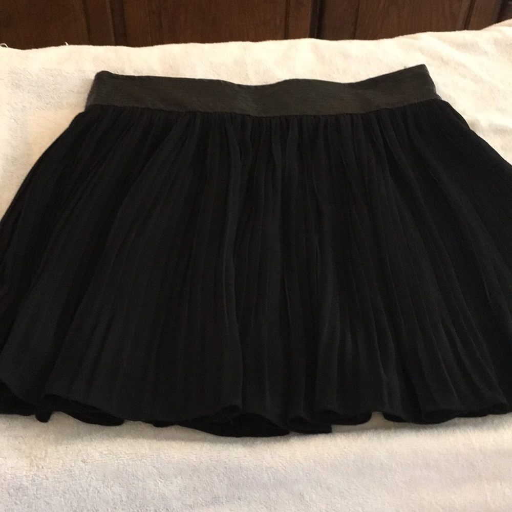 Pleated crepe mini skirt